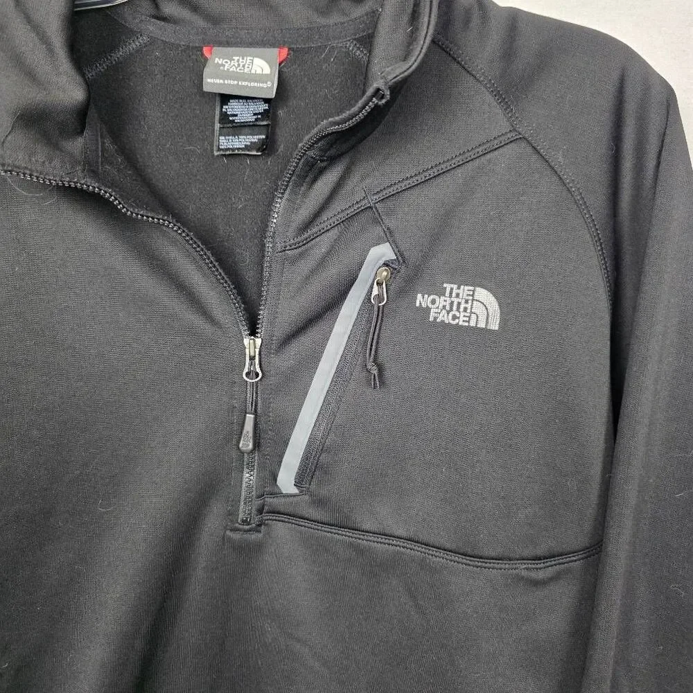 The North Face Men’s Large Black Quarter Zip Pullover